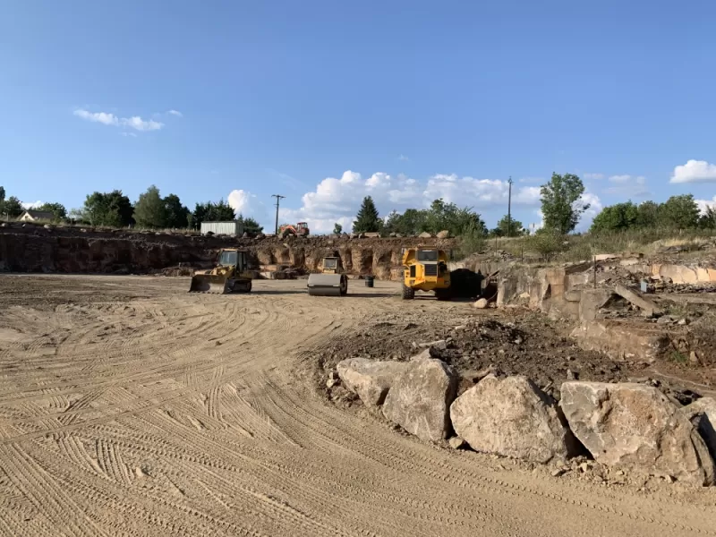 Travaux de terrassement , Saint-Flour, SARL Gueniot