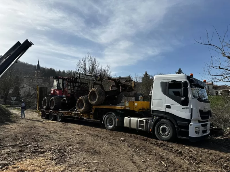 Transport d'engin forestier, Saint-Flour, SARL Gueniot